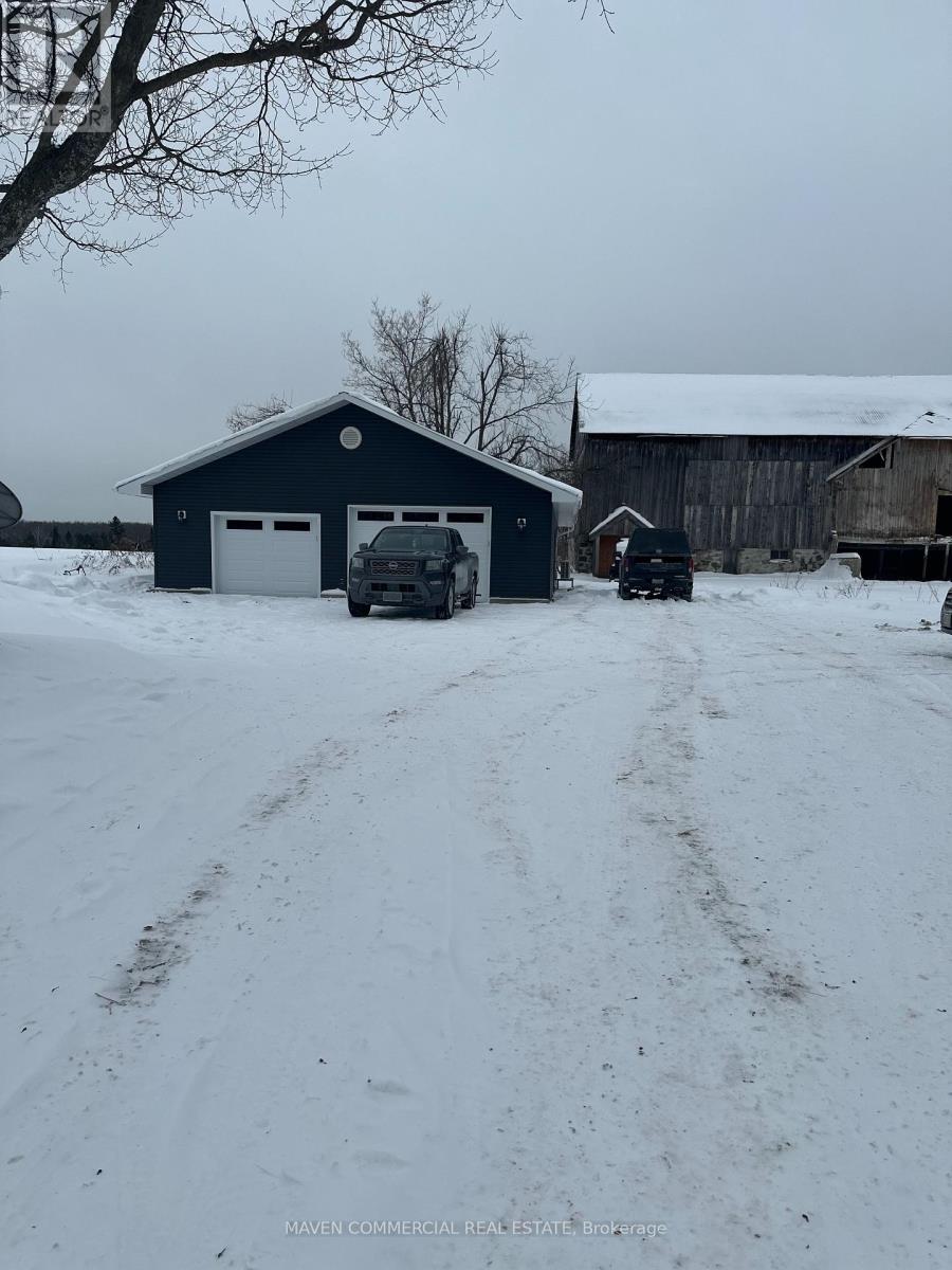 932 Line 15 N, Oro-Medonte, Ontario  L3V 8H8 - Photo 4 - S12640790