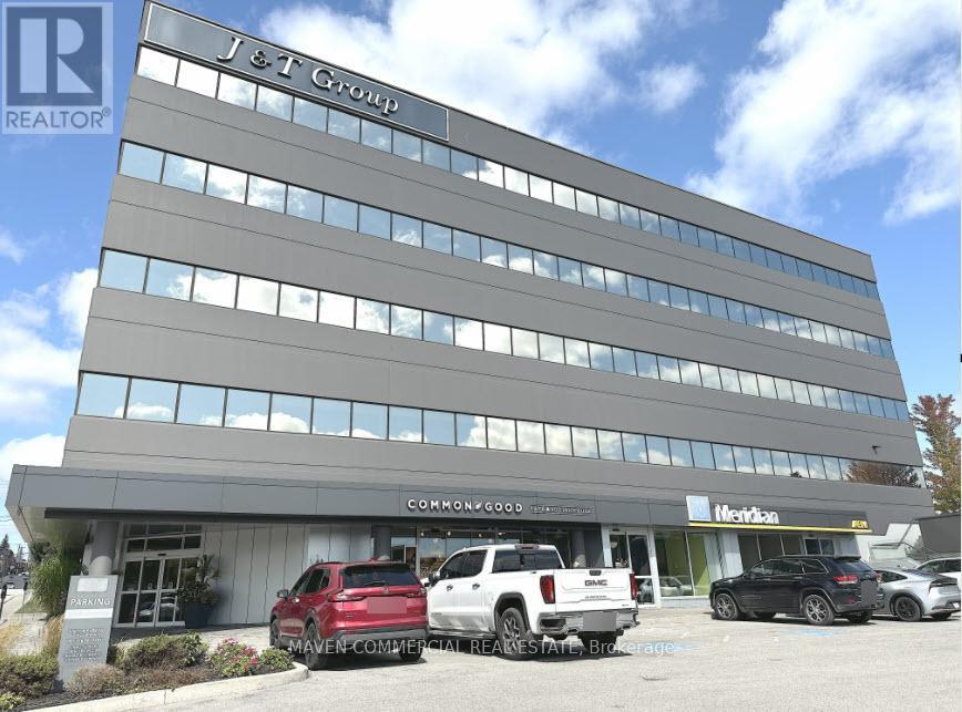 204 - 85 Bayfield Street, Barrie, Ontario  L4M 3A7 - Photo 1 - S12916392