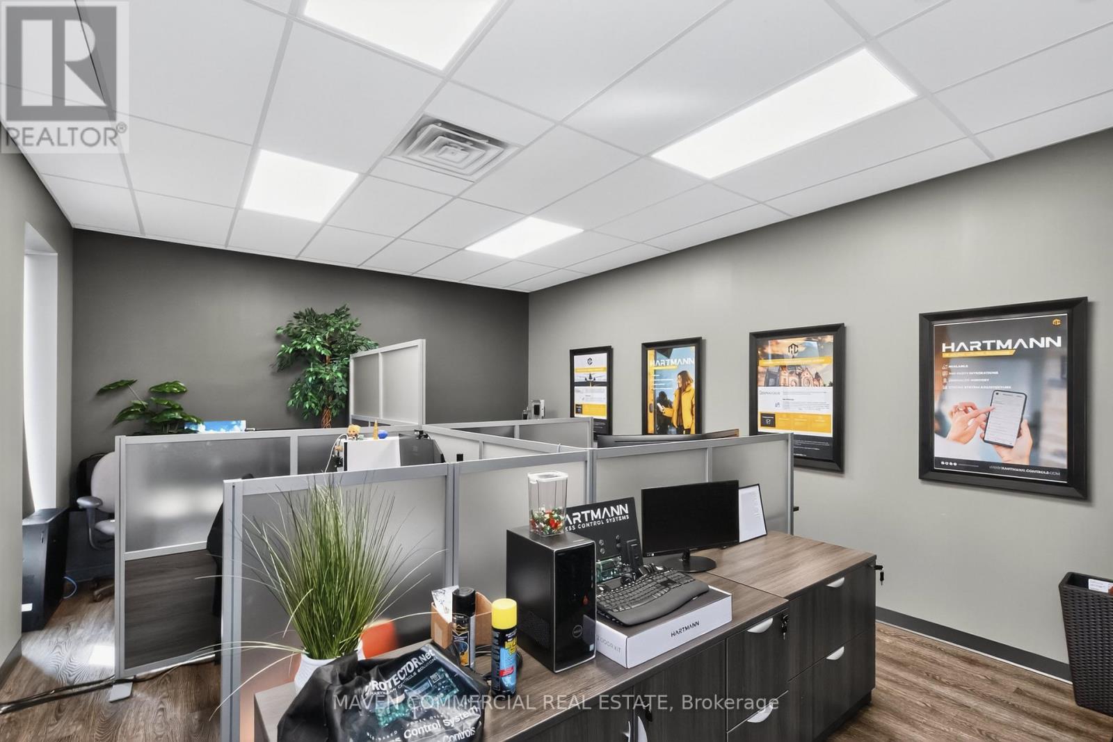 10 Lockhart Road, Barrie, Ontario  L4N 9G8 - Photo 9 - S13043480