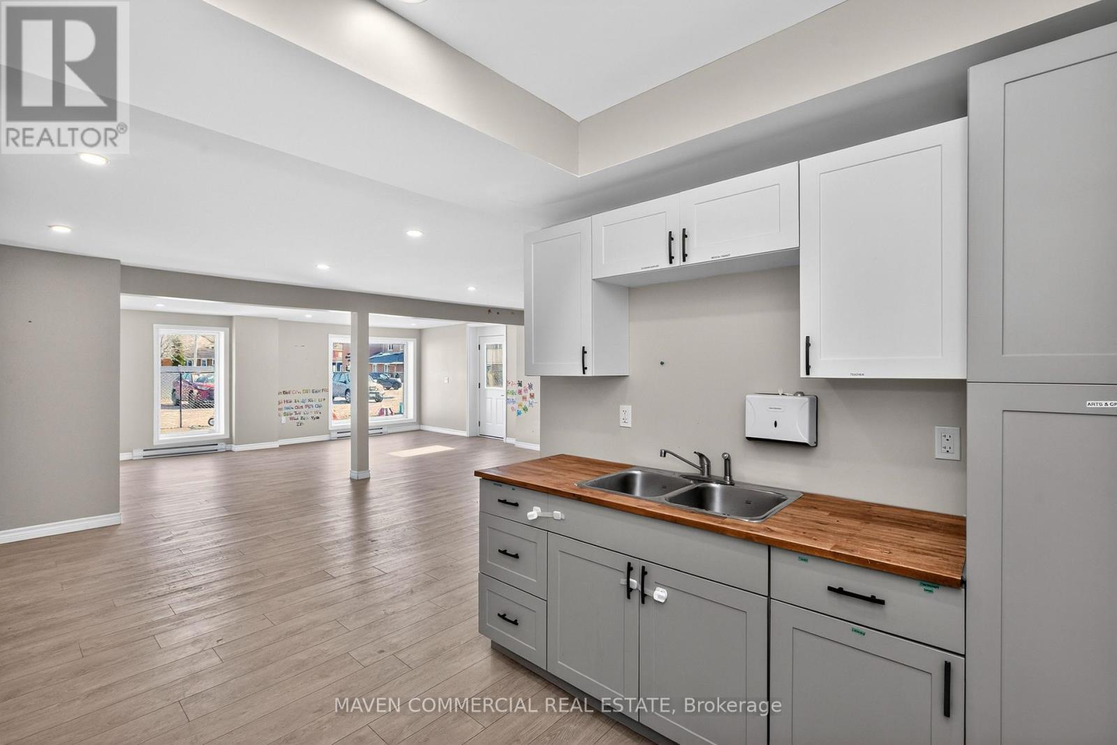 105 - 9 Queen Street W, Springwater, Ontario  L0L 1P0 - Photo 6 - S13047184
