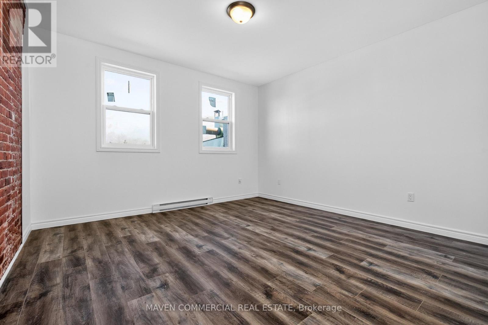 9 Queen Street W, Springwater, Ontario  L0L 1P0 - Photo 29 - S13047244