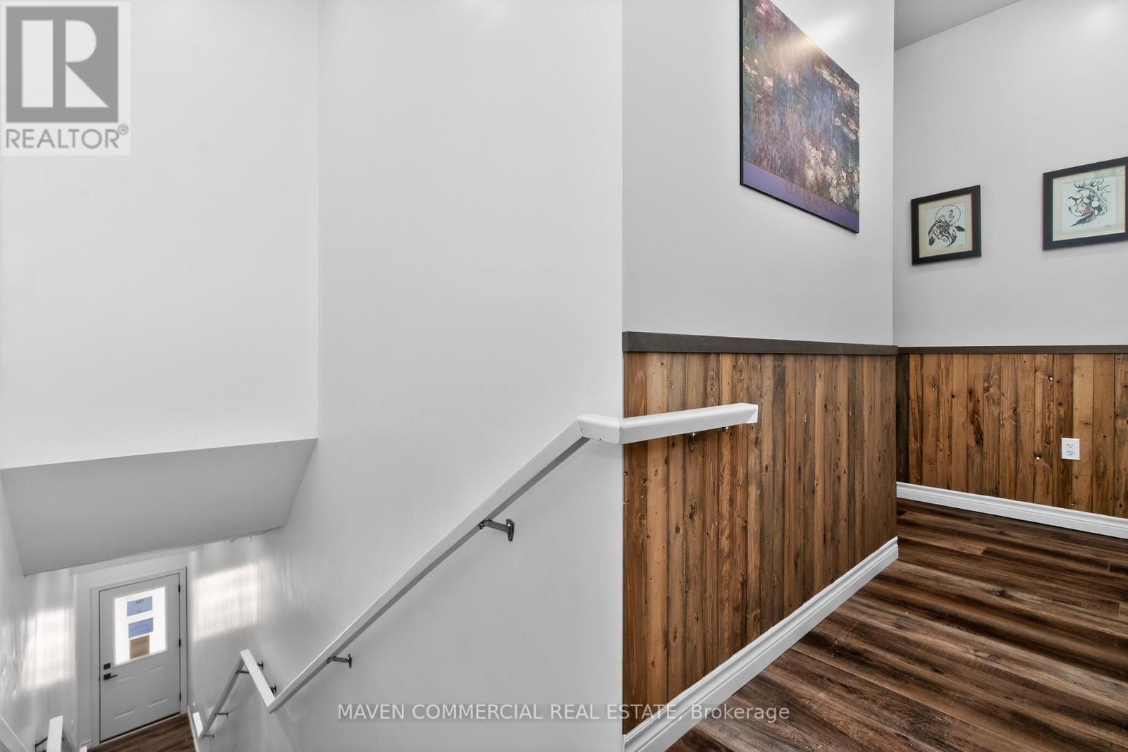 9 Queen Street W, Springwater, Ontario  L0L 1P0 - Photo 30 - S13047244