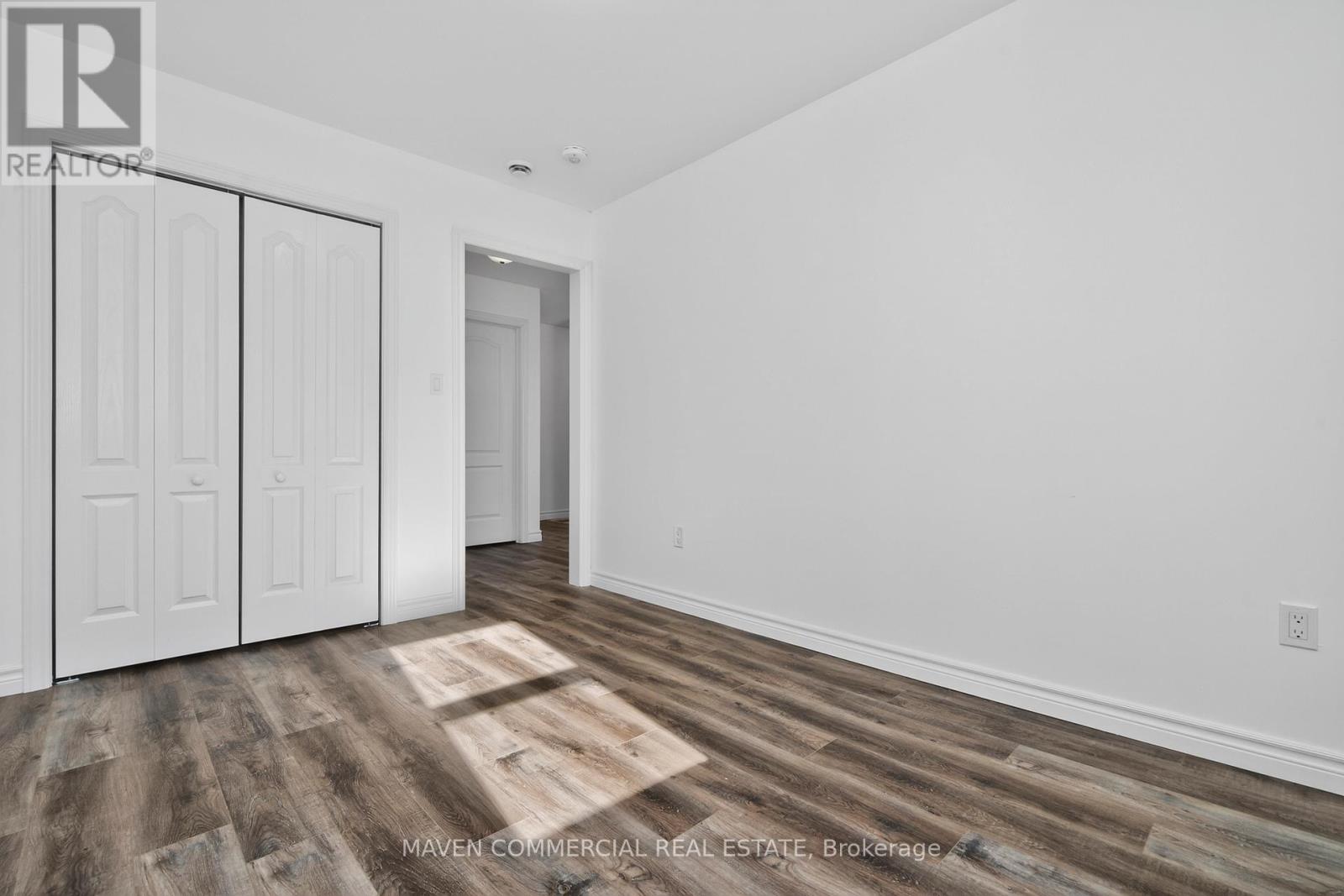 9 Queen Street W, Springwater, Ontario  L0L 1P0 - Photo 34 - S13047244