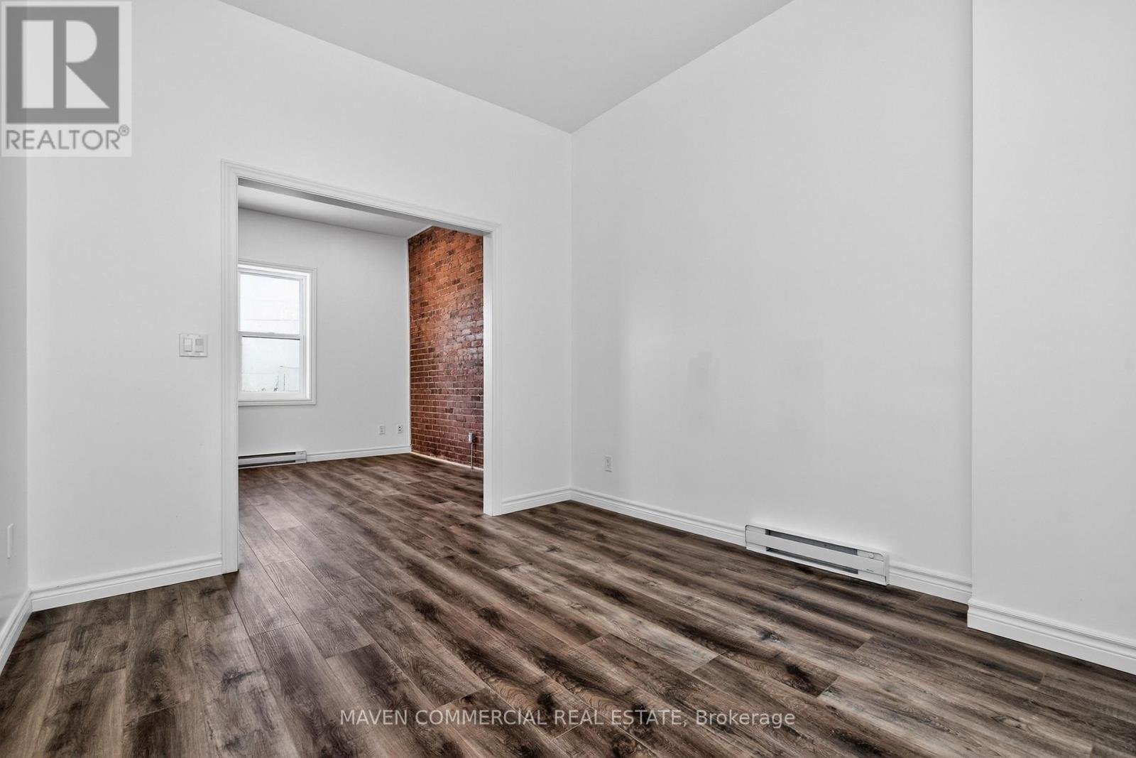 9 Queen Street W, Springwater, Ontario  L0L 1P0 - Photo 24 - S13047266