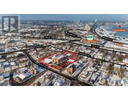 25 BURTON AVENUE, Barrie, Ontario