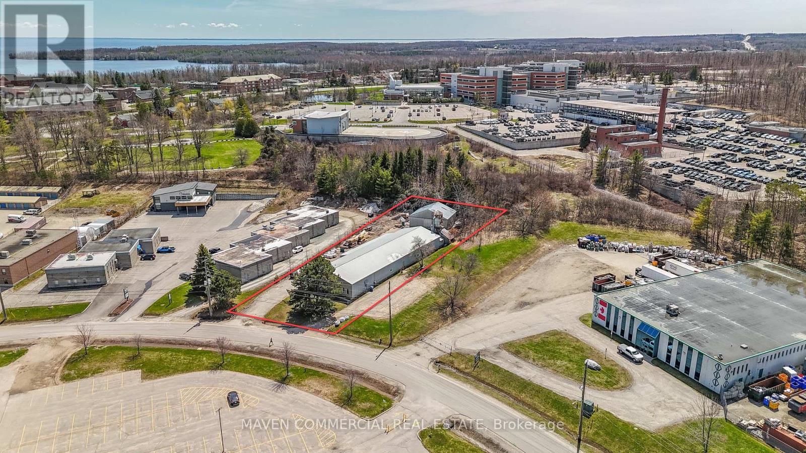 11 Progress Drive, Orillia, Ontario  L3V 6H1 - Photo 2 - S13256796